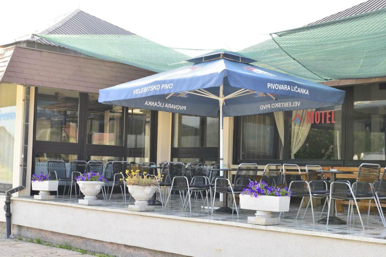 Licki Krovovi Gračac Exterior foto